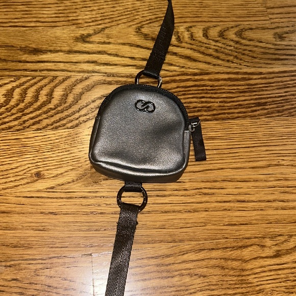 Calia cross body - Picture 3 of 5